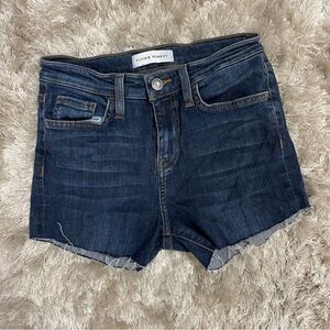 Flying Monkey Womens Blue Denim Shorts 👖Raw Hem
Size 24 🌟👍❤️🔥